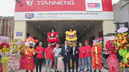 Cửa hàng thương hiệu đầu tiên của Tianneng cập bến Việt Nam